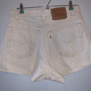 Levi White Wash Jean Shorts